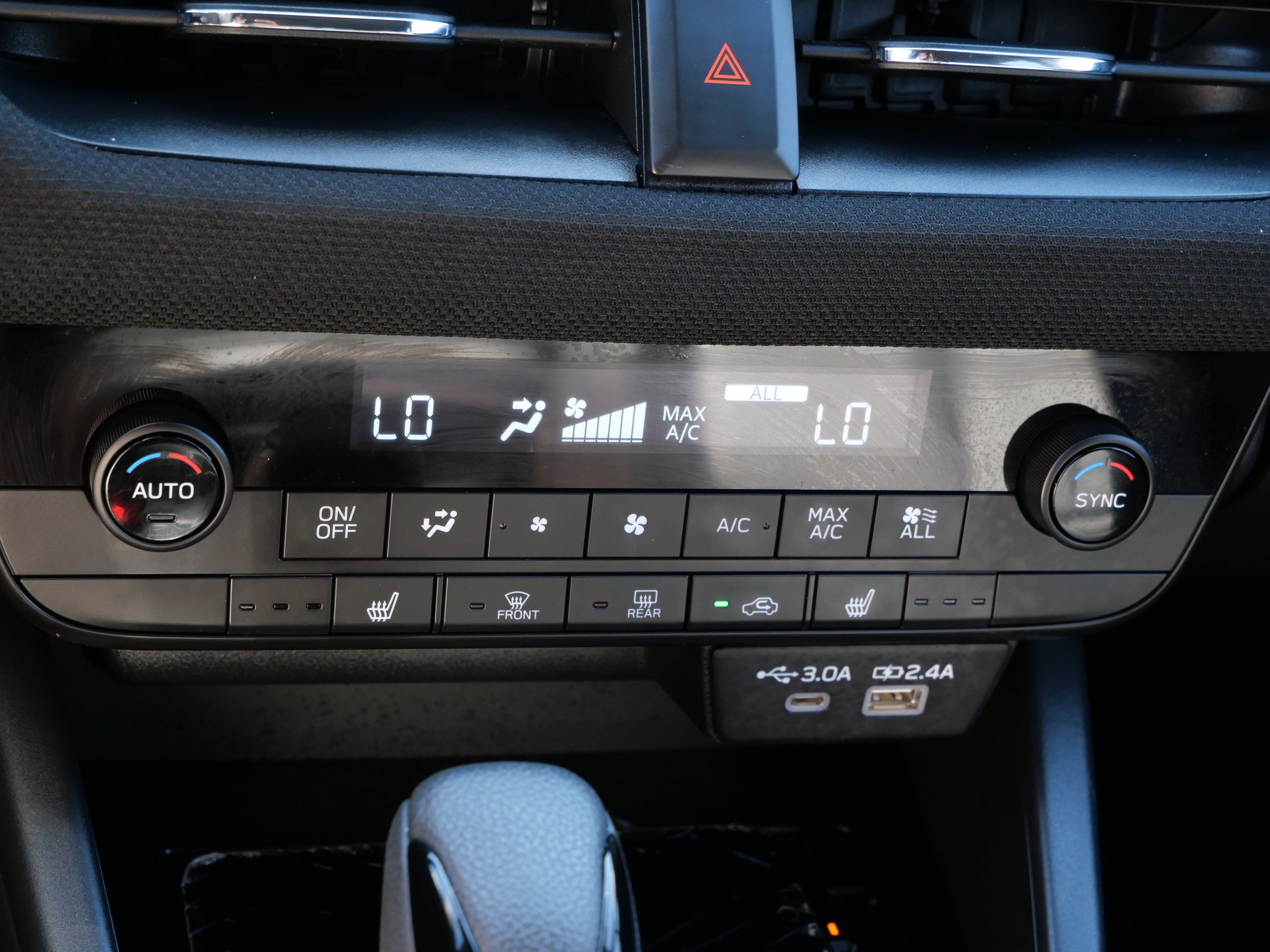 Used 2026 Subaru Outback Limited XT AWD/4WD image 23
