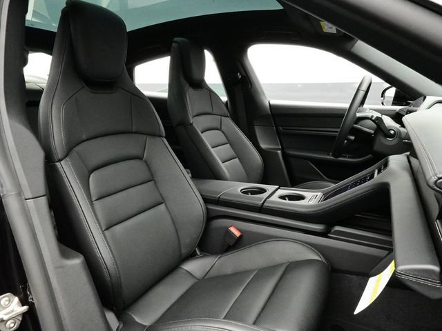New 2026 Porsche Taycan AWD/4WD image 18