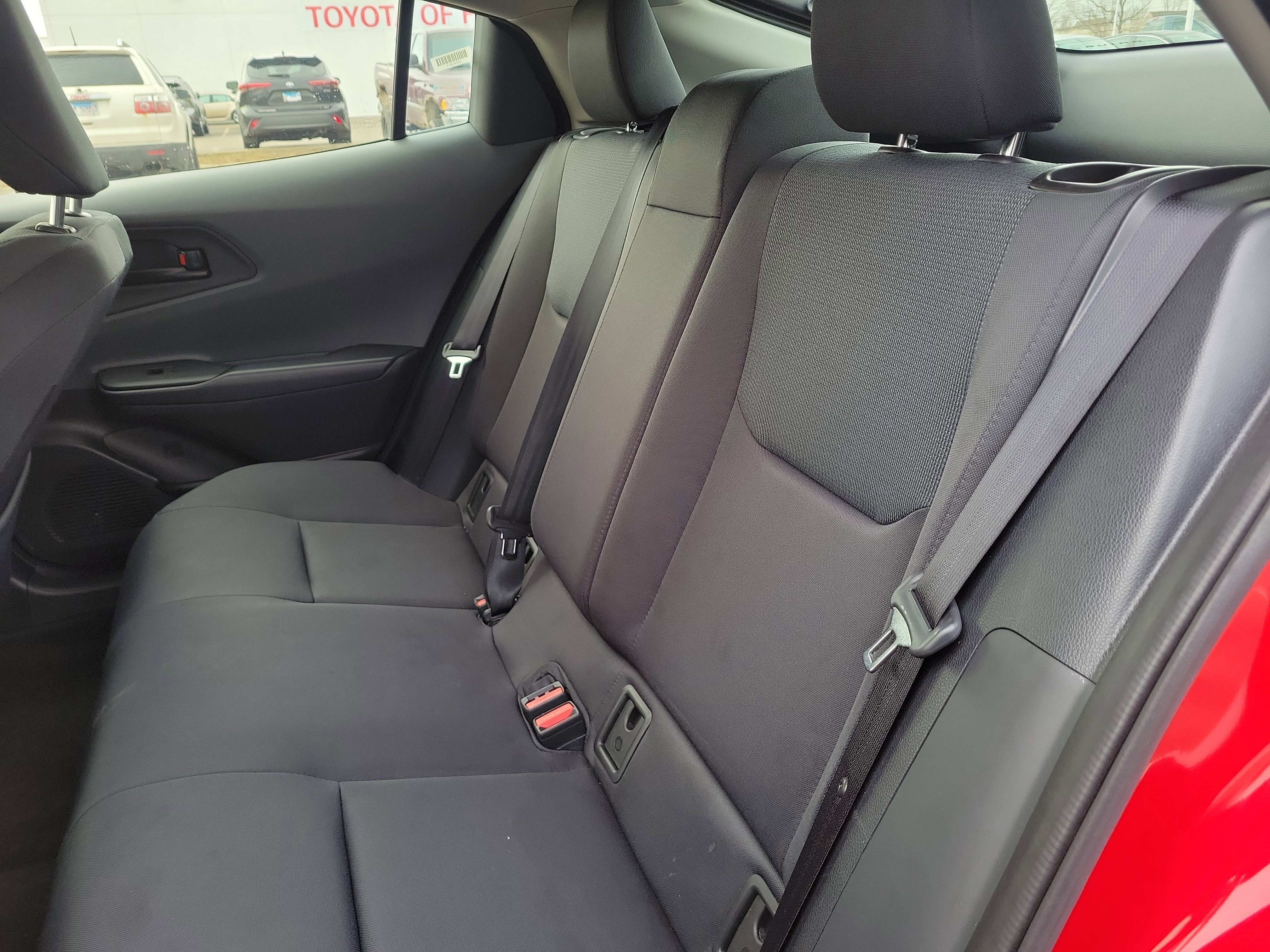 Used 2024 Toyota Prius LE image 7