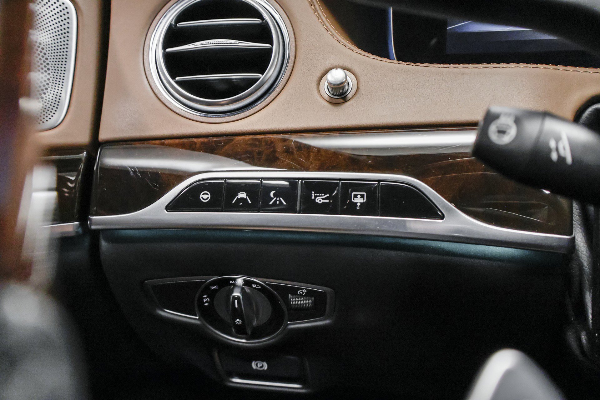 Used 2019 Mercedes-Benz Maybach S 560 4MATIC image 38