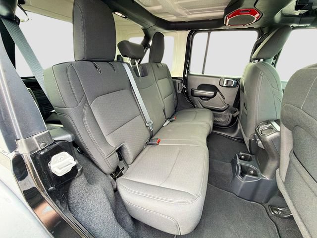 Used 2021 Jeep Wrangler Unlimited Sport AWD/4WD image 28