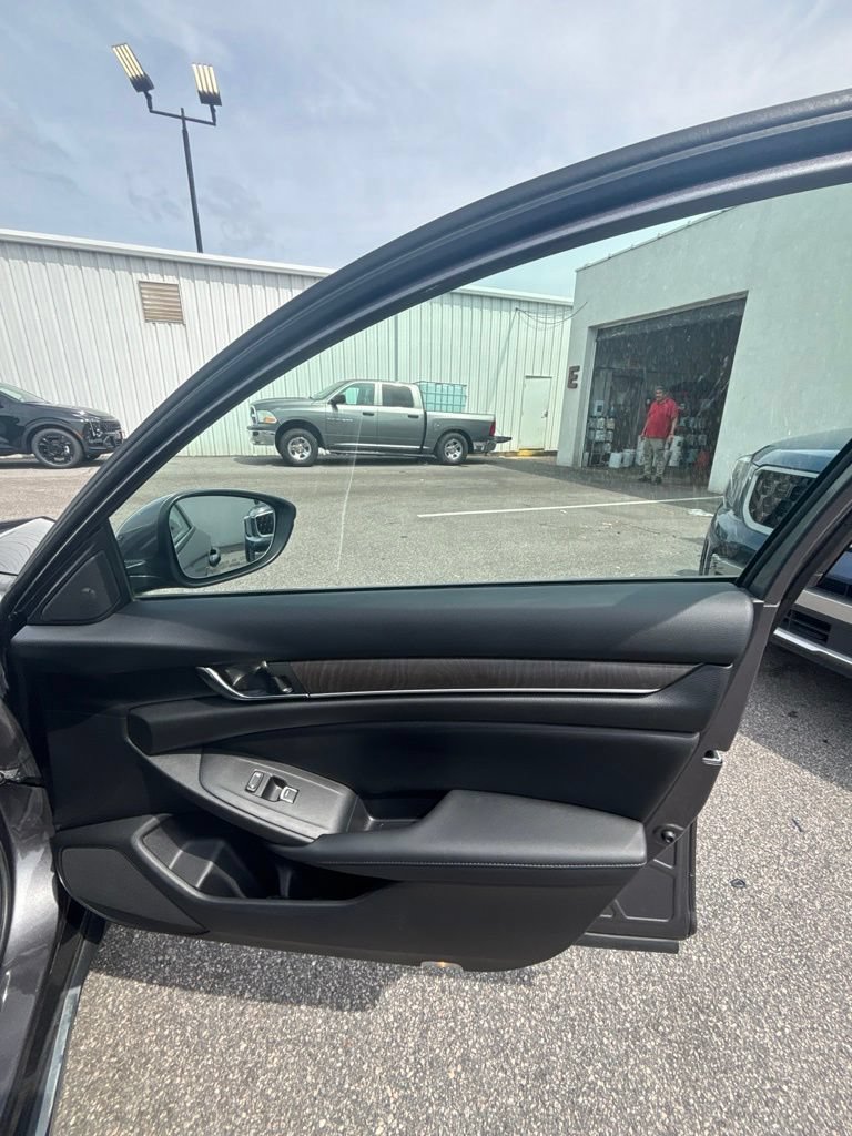 Used 2021 Honda Accord EX-L image 22