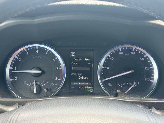 Certified 2019 Toyota Highlander XLE AWD/4WD image 28