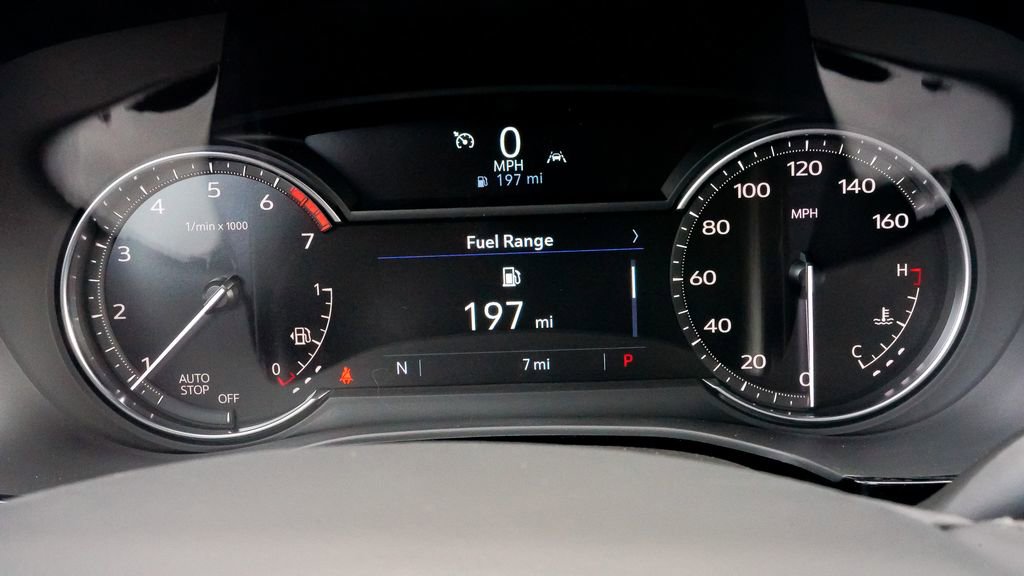 Certified 2025 Cadillac XT6 Luxury image 36