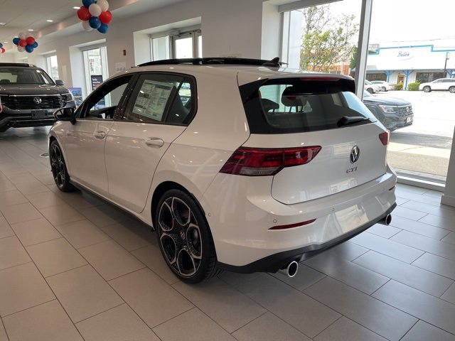 New 2025 Volkswagen GTI Autobahn image 2