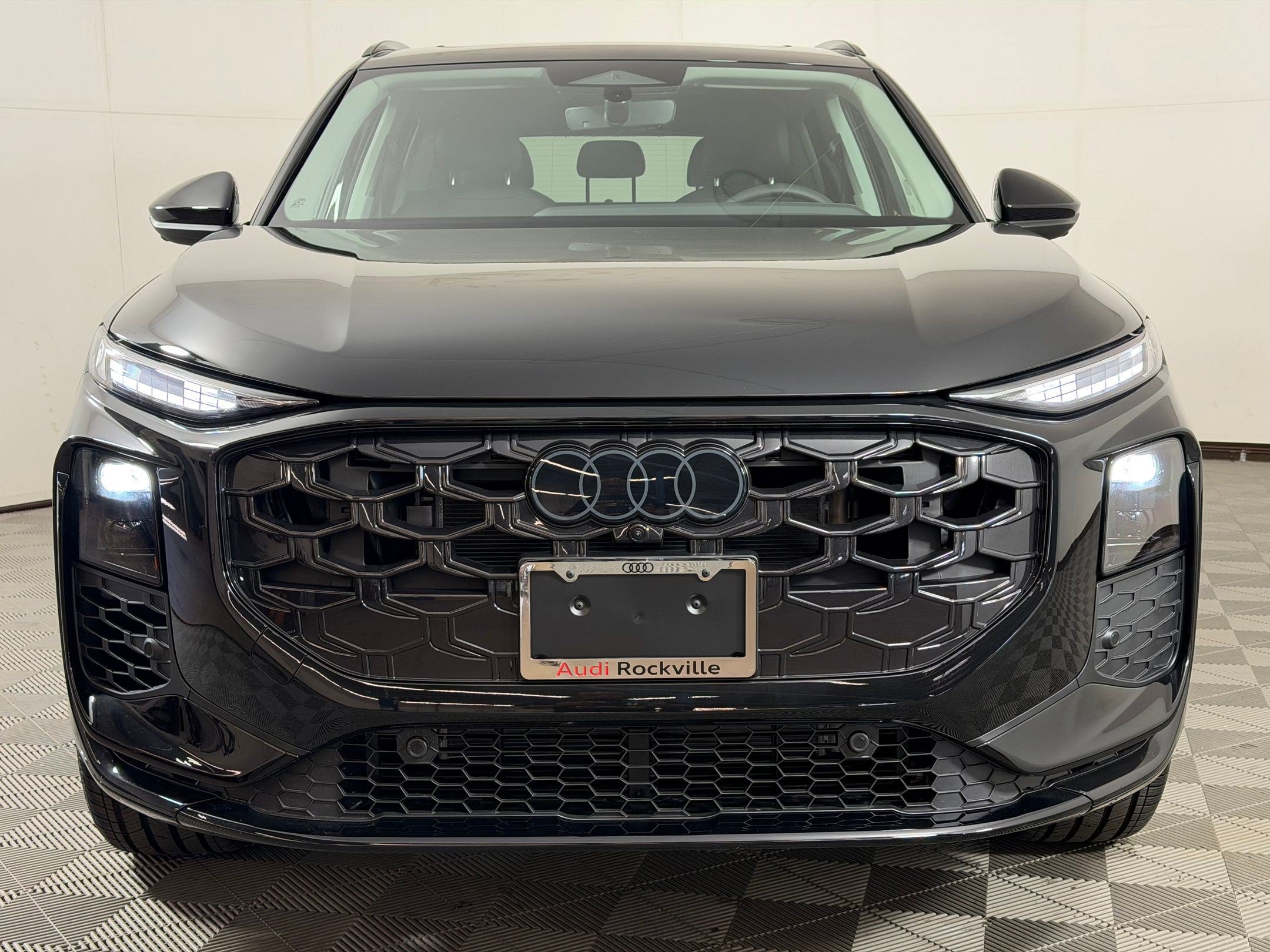 New 2026 Audi Q3 quattro 2.0T AWD/4WD image 6