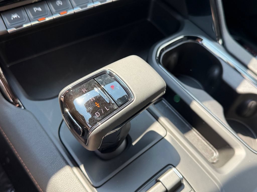 New 2026 GMC Sierra 1500 AT4 w/ AT4 Premium Package AWD/4WD image 24