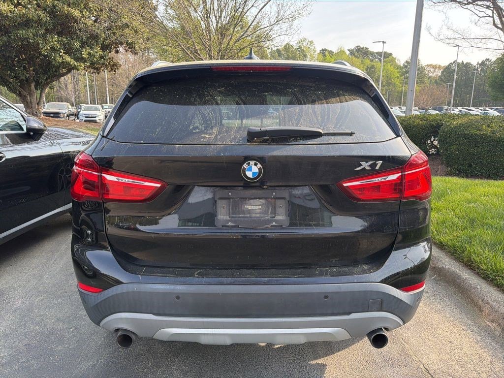 Used 2017 BMW X1 sDrive28i FWD image 3