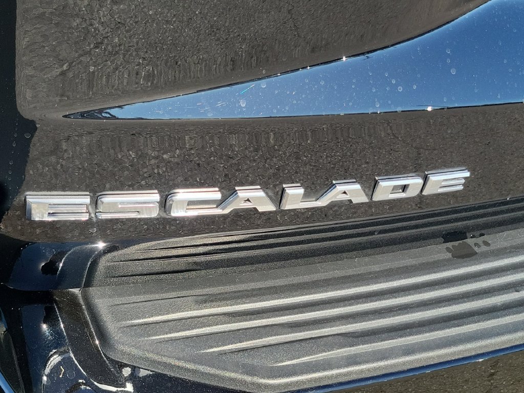 Certified 2024 Cadillac Escalade Sport w/ Touring Package AWD/4WD image 32