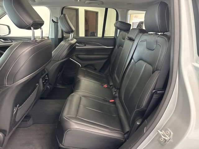 Used 2023 Jeep Grand Cherokee 4WD 4xe image 24