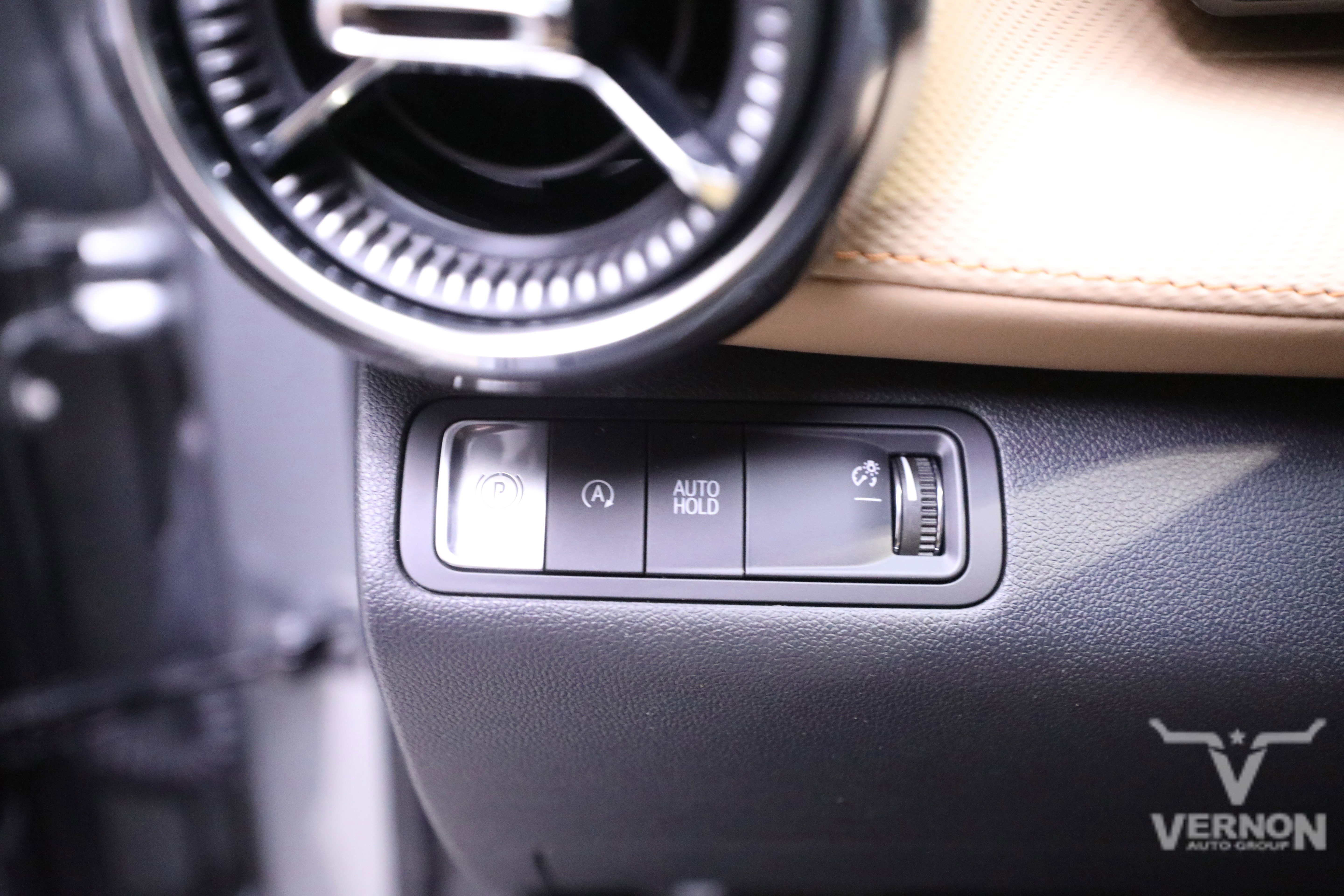 New 2026 Chevrolet Equinox ACTIV w/ Safety and Technology Package image 16