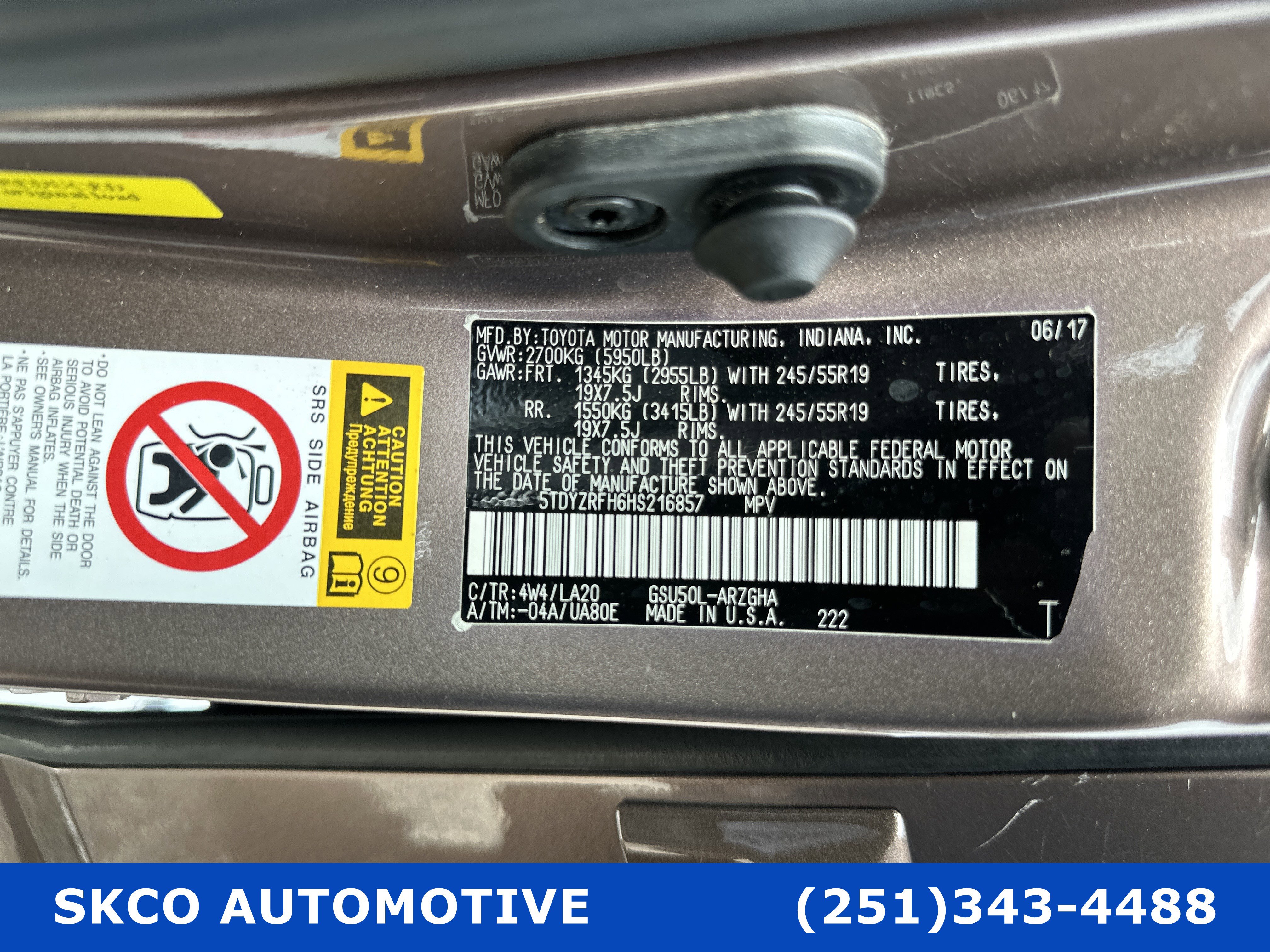 Used 2017 Toyota Highlander Limited image 29