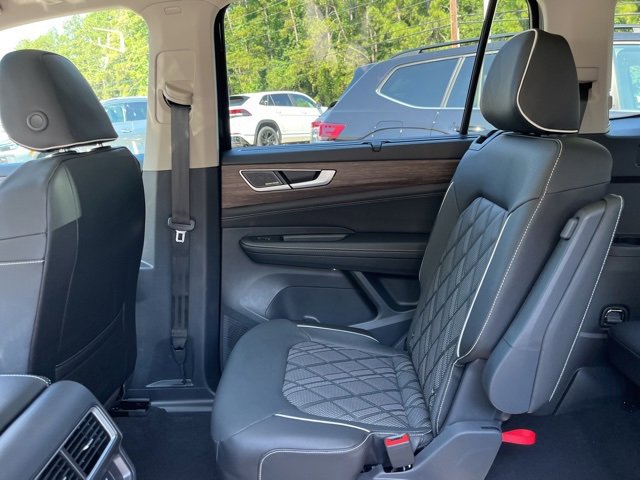 New 2026 Volkswagen Atlas SEL Premium R-Line image 14