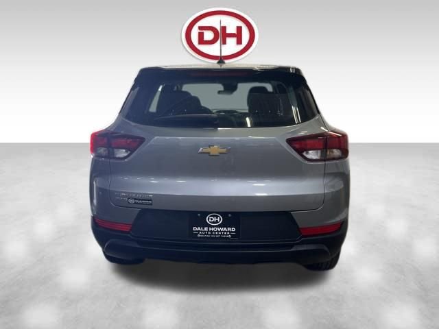 Used 2023 Chevrolet TrailBlazer LS AWD/4WD image 10