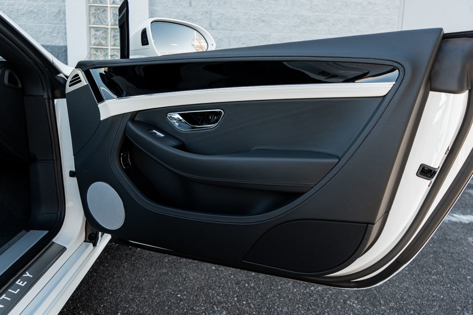 New 2026 Bentley Continental GTC image 34