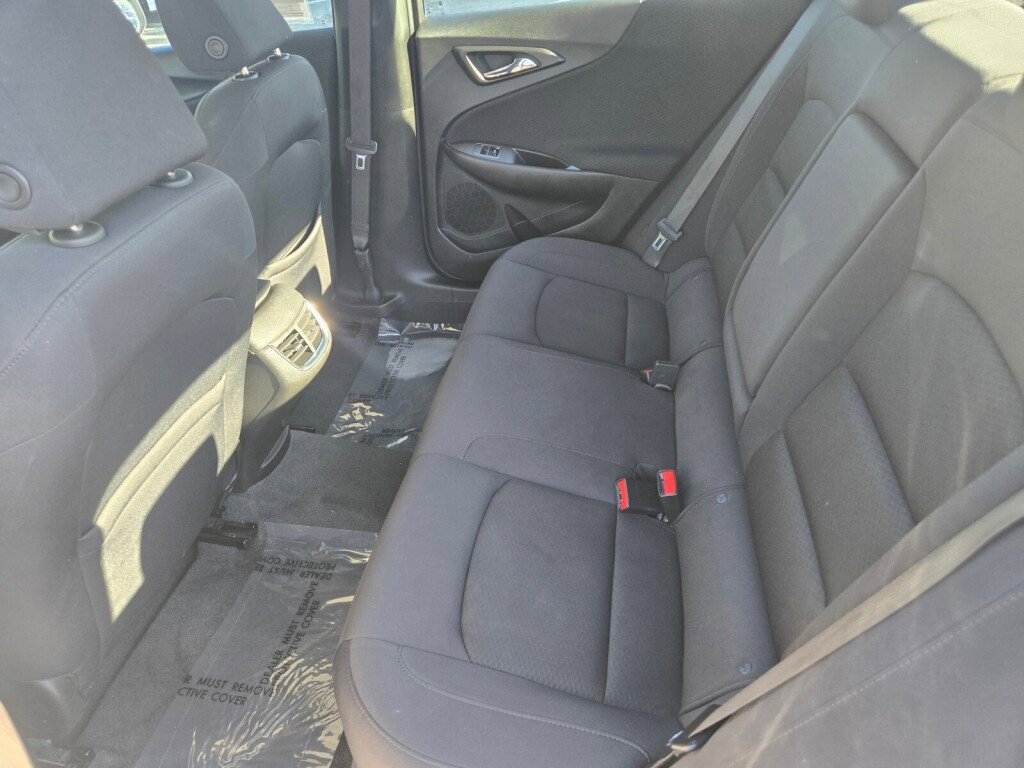Used 2022 Chevrolet Malibu LT image 15