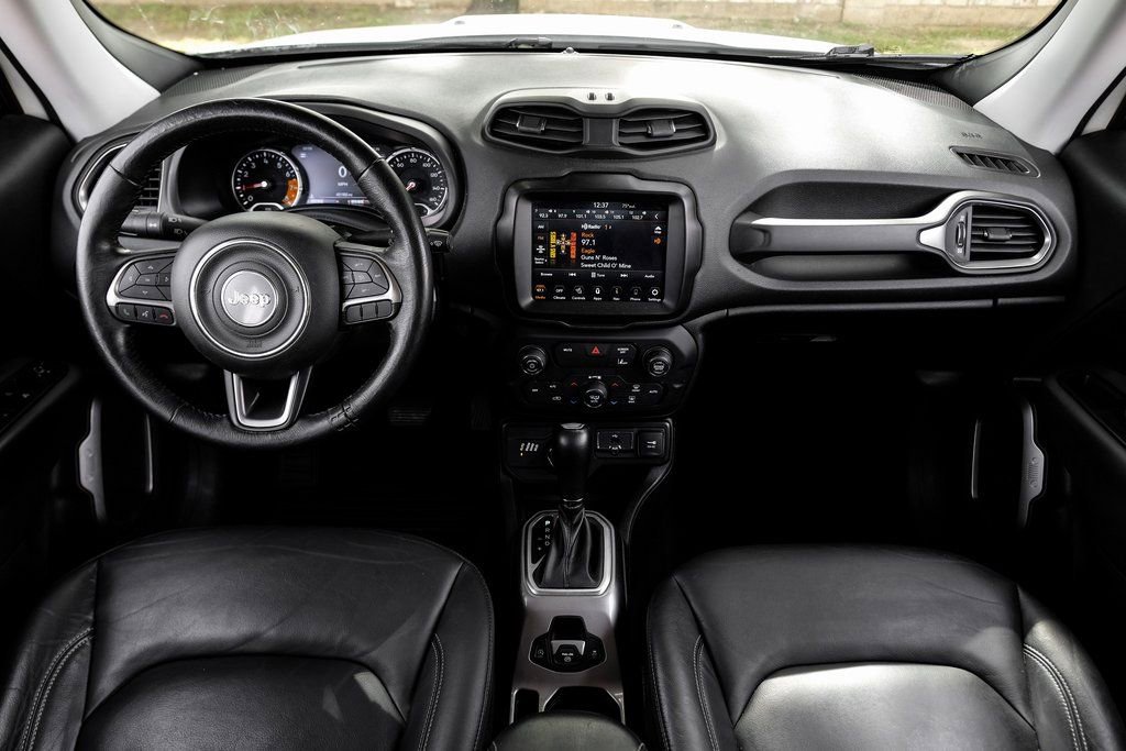 Used 2021 Jeep Renegade Limited image 5