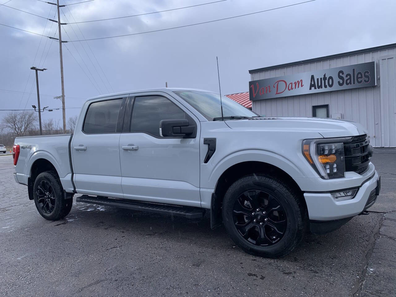 Used 2023 Ford F150 XLT w/ Equipment Group 302A High image 2