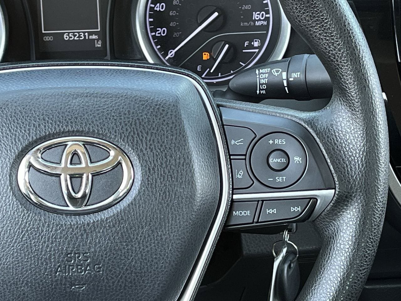 Used 2021 Toyota Camry LE FWD image 14