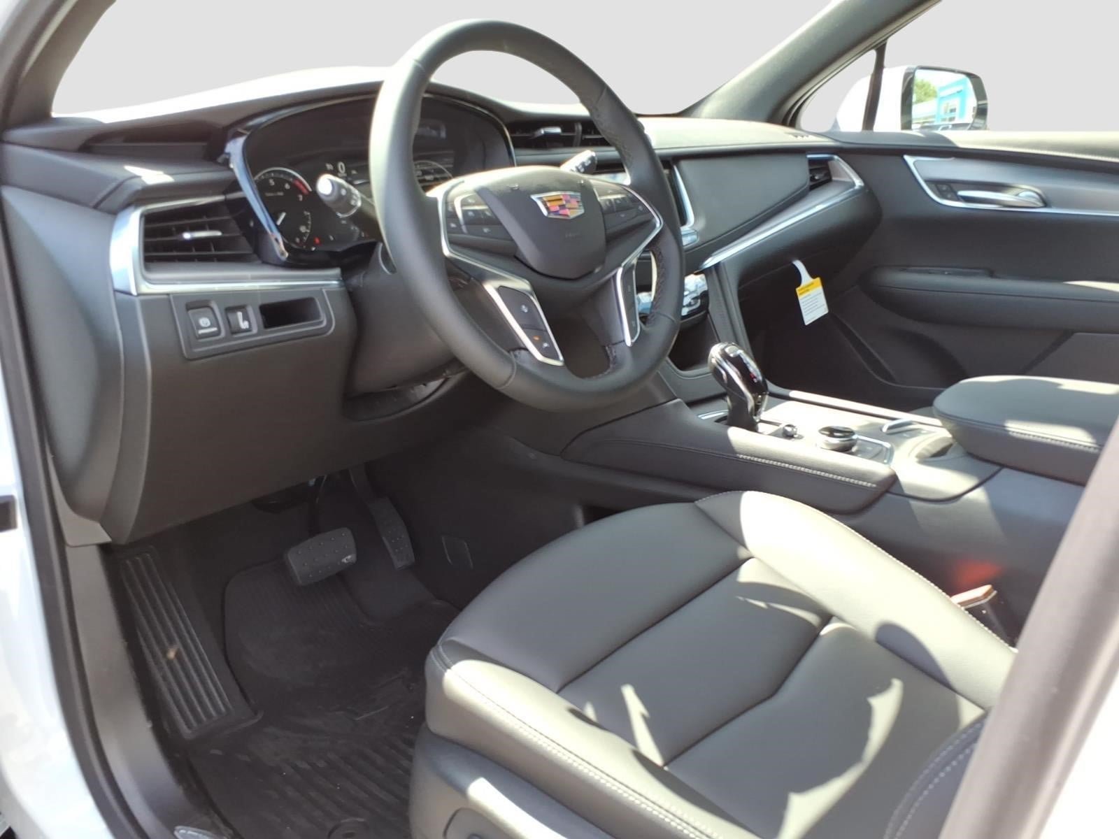 New 2026 Cadillac XT5 Luxury AWD/4WD image 12