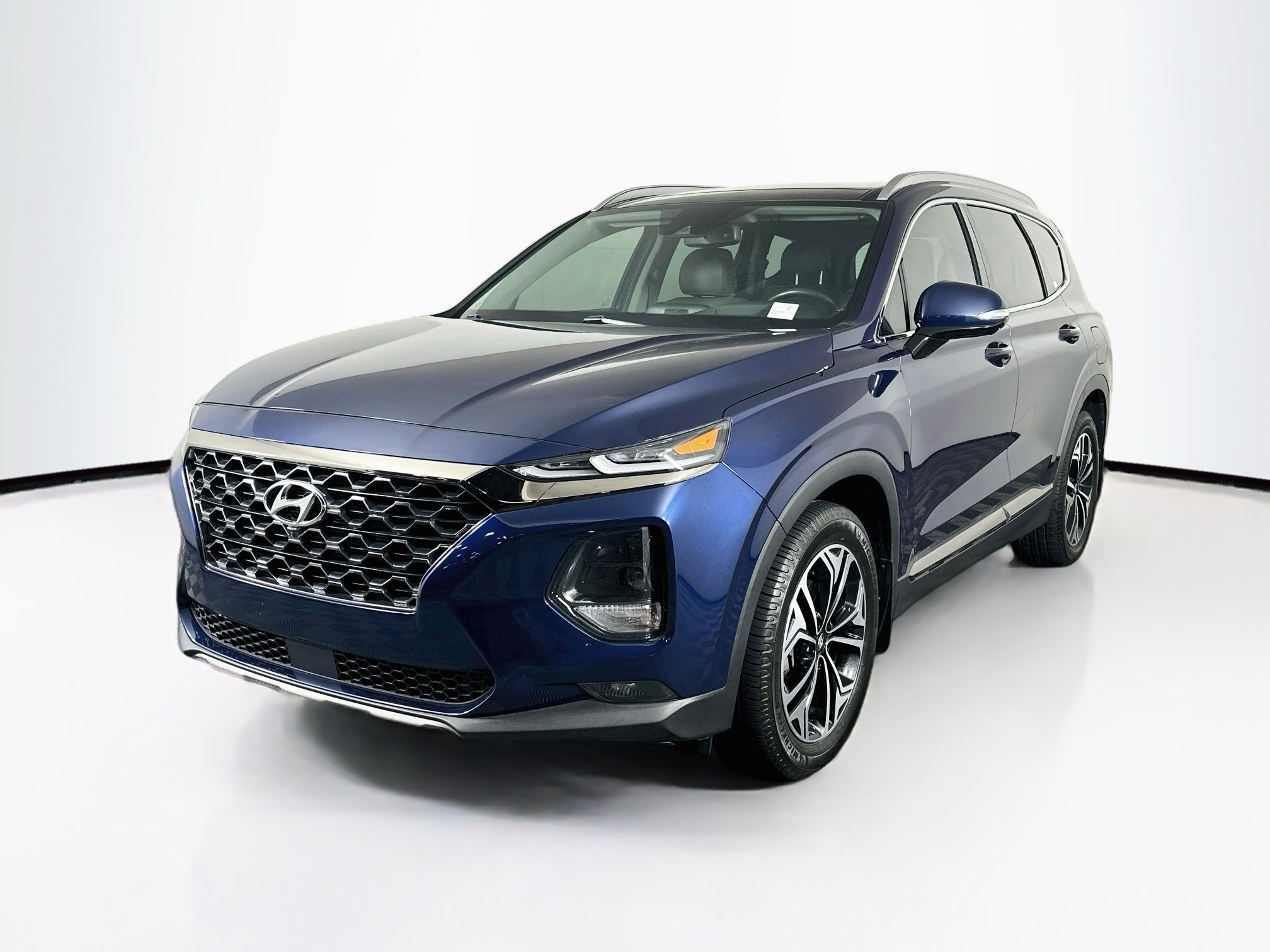 Used 2020 Hyundai Santa Fe Limited w/ Cargo Package FWD image 3
