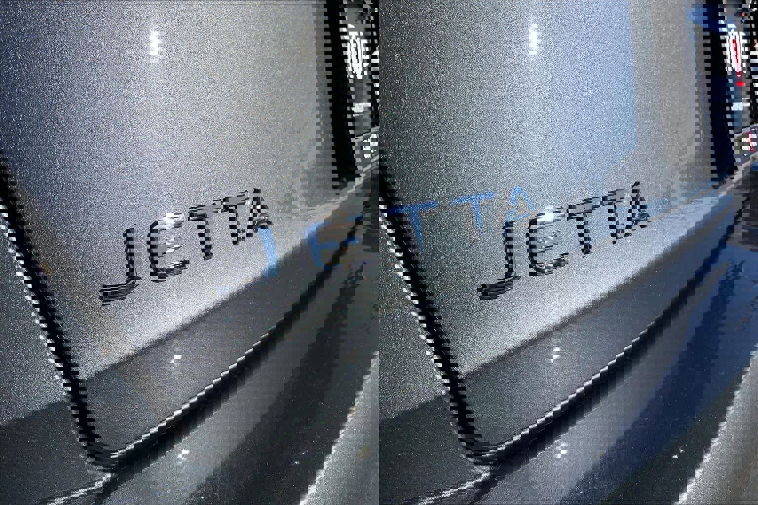 Used 2024 Volkswagen Jetta SE image 30