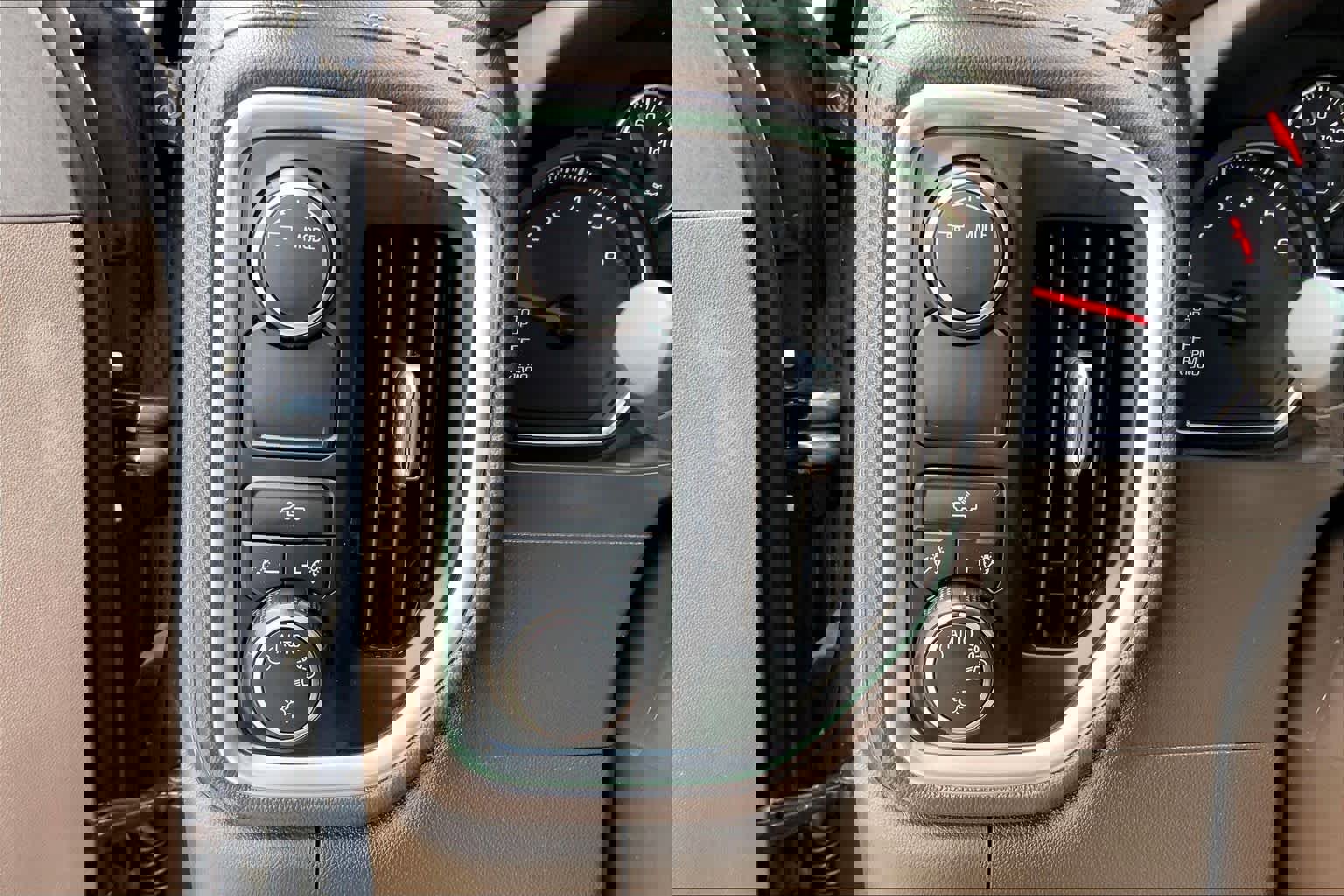 Used 2020 Chevrolet Silverado 1500 LT w/ Texas Edition RWD image 33