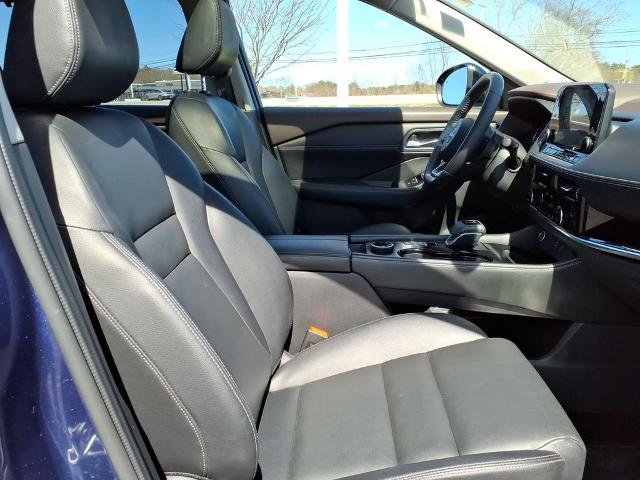 Certified 2022 Nissan Rogue SL w/ SL Premium Package AWD/4WD image 9