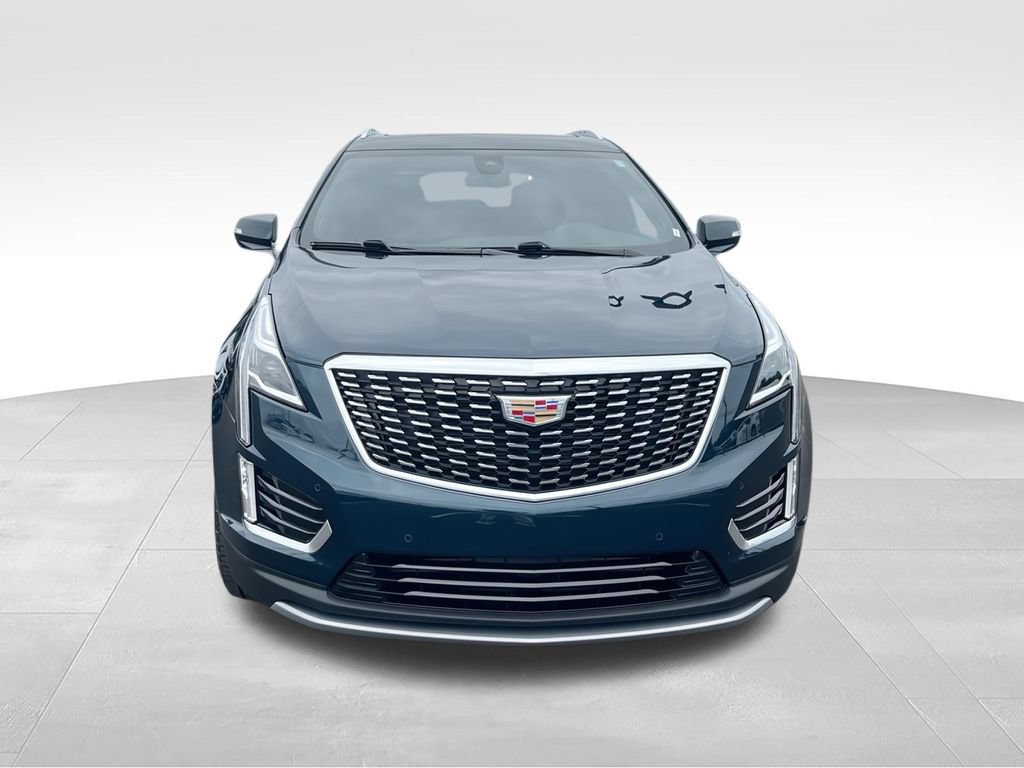 Used 2025 Cadillac XT5 Premium Luxury AWD/4WD image 3
