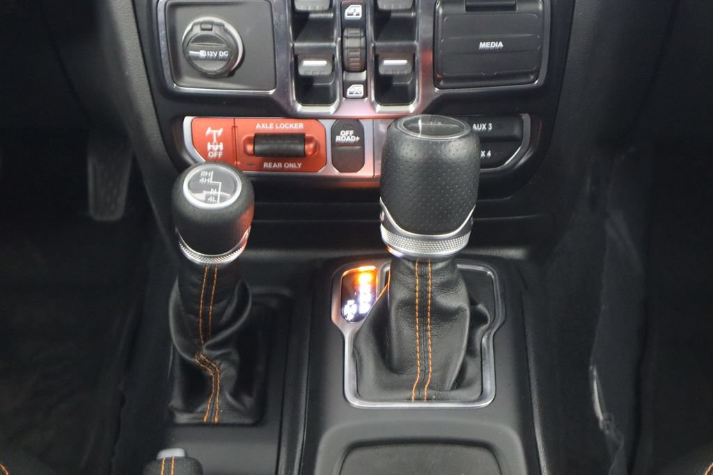 Used 2021 Jeep Gladiator Mojave AWD/4WD image 28