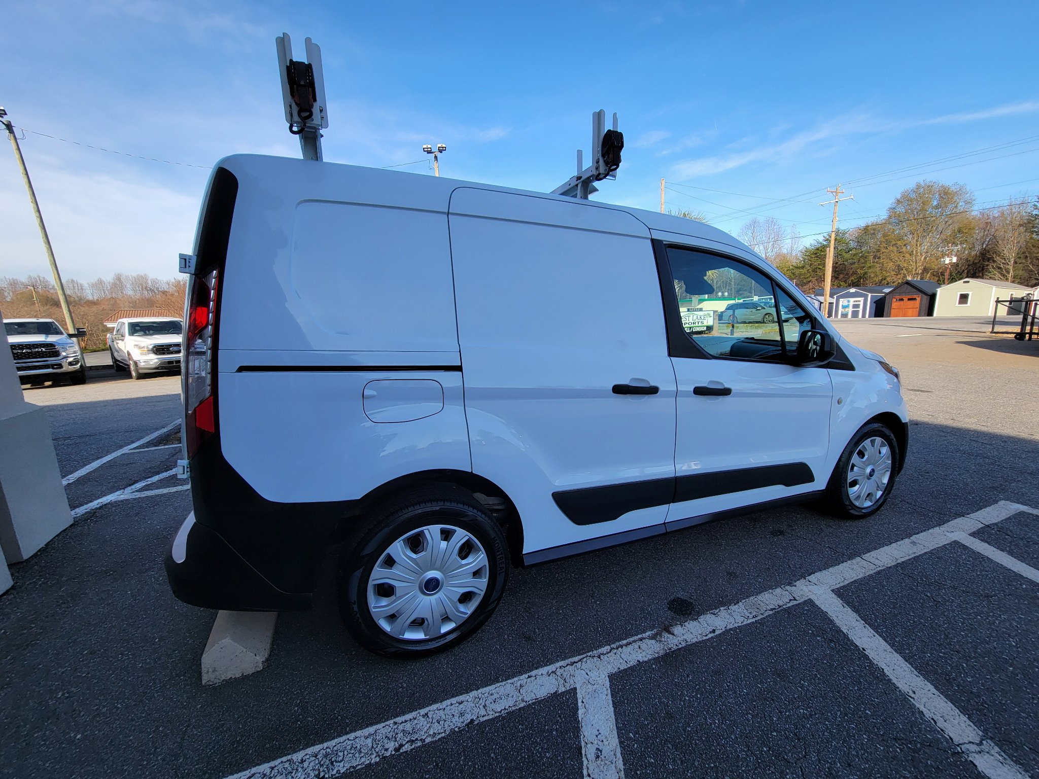 Used 2021 Ford Transit Connect XL image 13