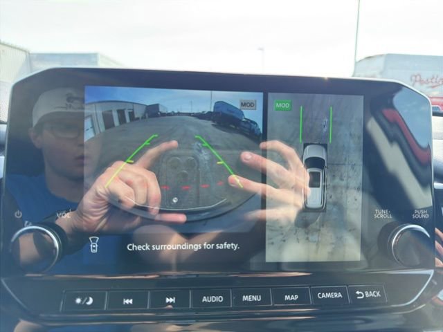 Used 2024 Nissan Pathfinder SL w/ SL Premium Package image 26