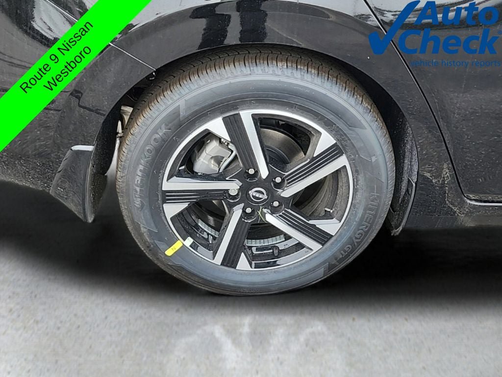 New 2025 Nissan Sentra SV w/ All-Weather Package FWD image 4