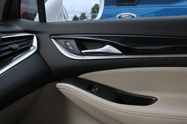 Used 2018 Buick Enclave Premium w/ Trailering Package AWD/4WD image 23