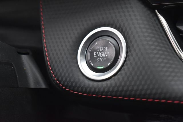 Used 2025 Chevrolet Equinox RS w/ Safety and Technology Package FWD image 25