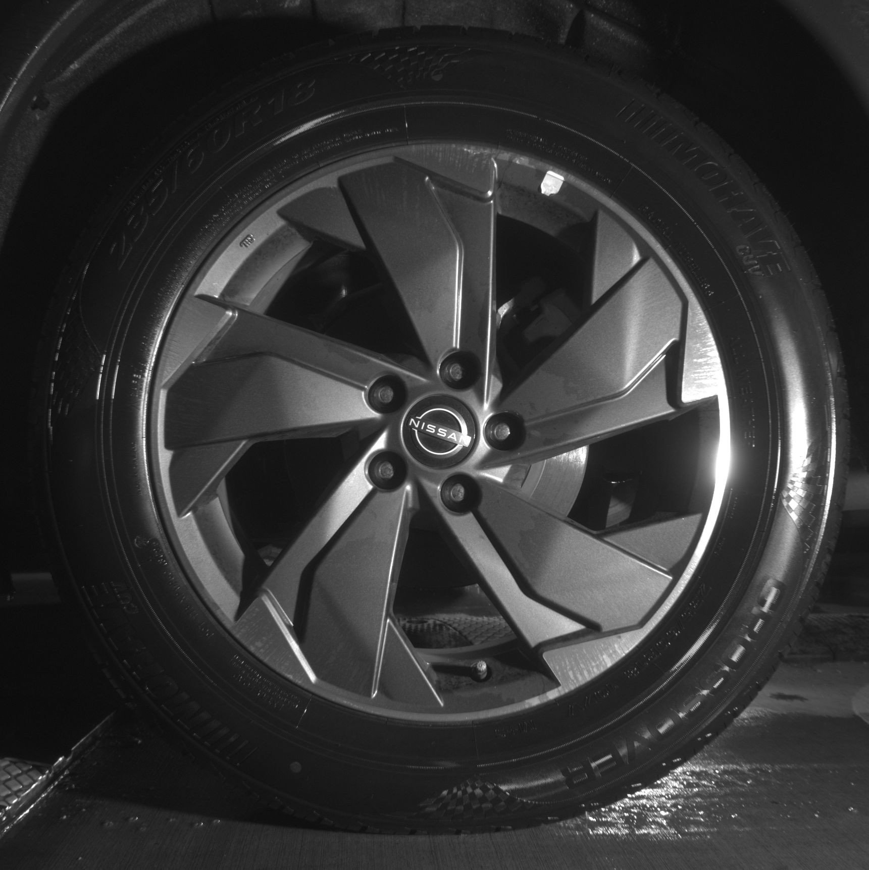 Used 2025 Nissan Rogue SV FWD image 14