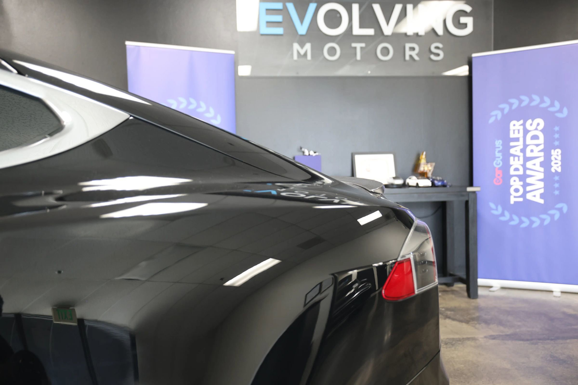 Used 2014 Tesla Model S P85 image 22