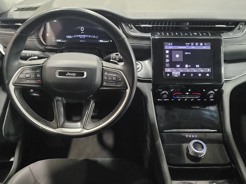 Used 2022 Jeep Grand Cherokee L Laredo w/ Luxury Tech Group I AWD/4WD image 22
