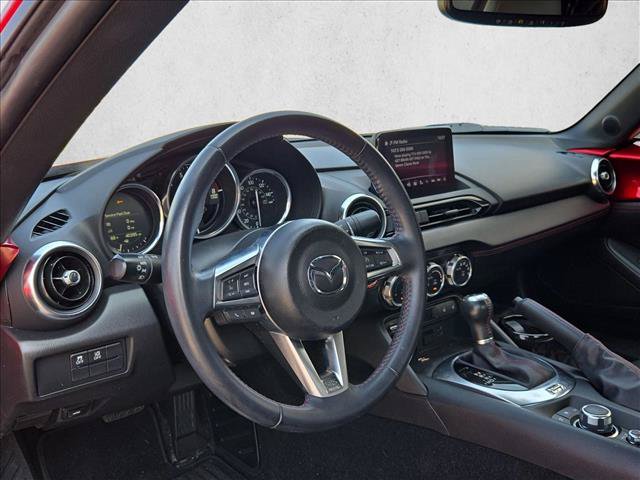 Used 2019 MAZDA MX-5 Miata RF Grand Touring RWD image 10