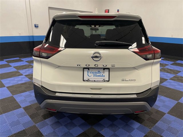 Used 2021 Nissan Rogue SL w/ Premium Package image 23