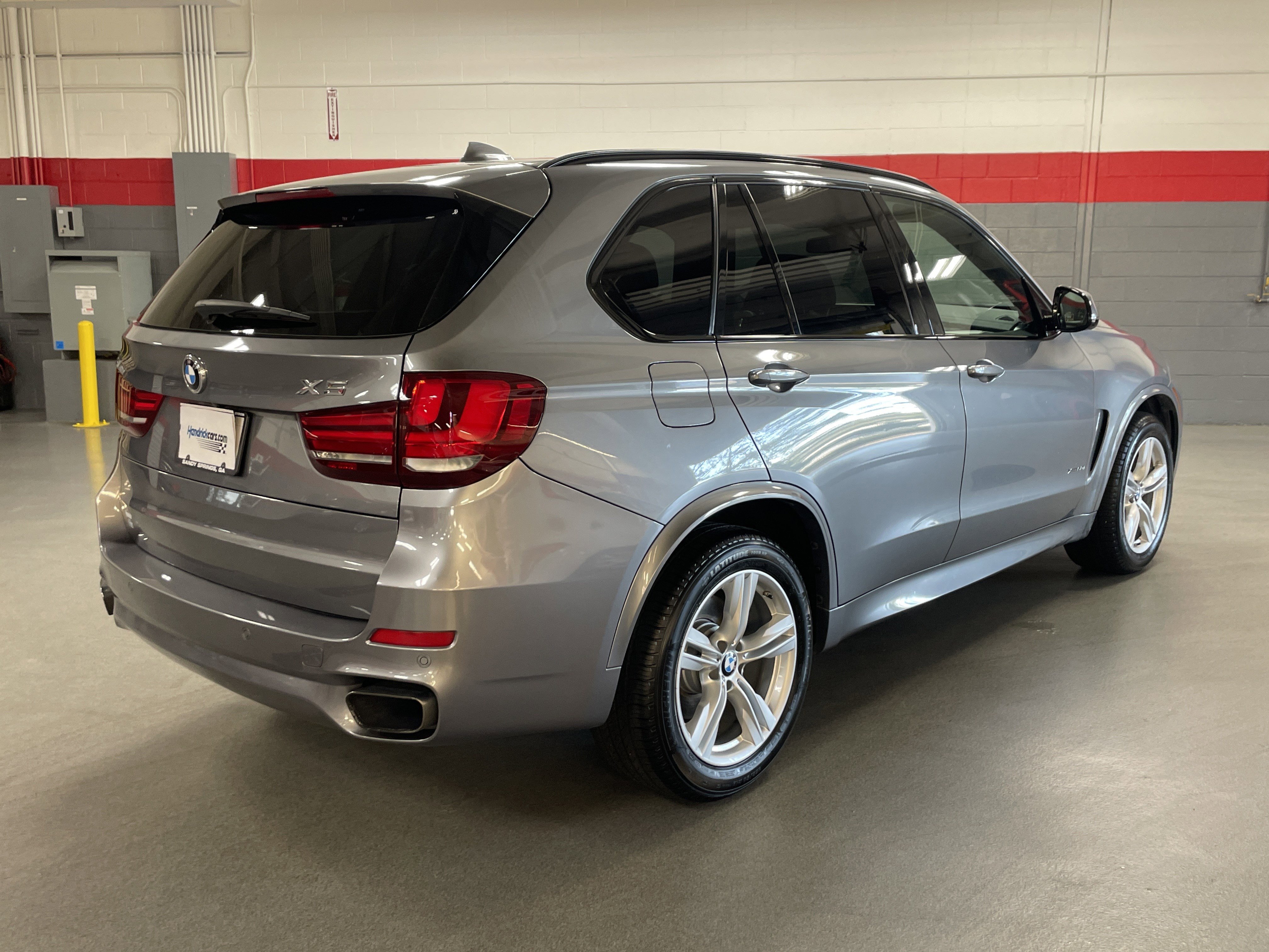 Used 2018 BMW X5 xDrive50i w/ M Sport Package AWD/4WD image 10