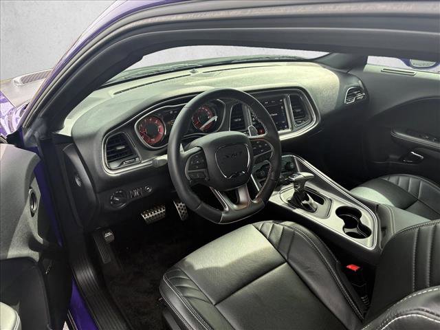 Used 2016 Dodge Challenger SRT Hellcat RWD image 7