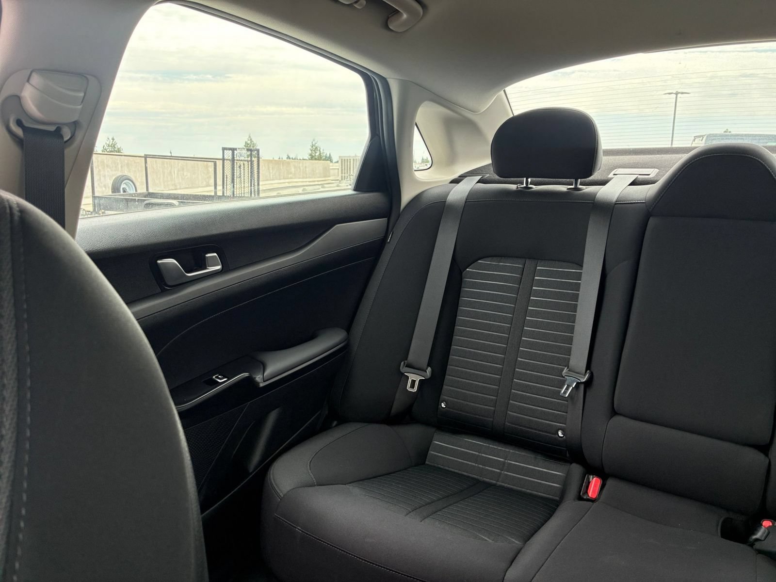 Used 2025 Kia K5 LXS FWD image 39