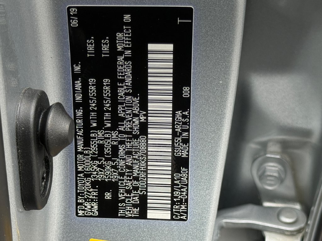 Used 2019 Toyota Highlander Limited AWD/4WD image 26
