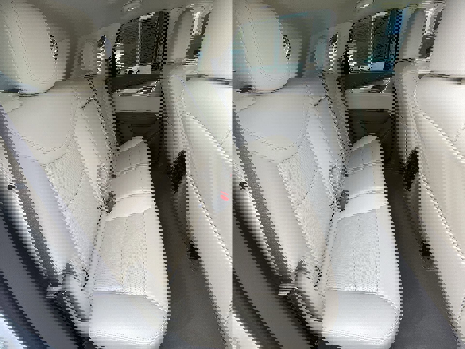 Certified 2024 Cadillac XT5 Premium Luxury w/ Technology Package image 30