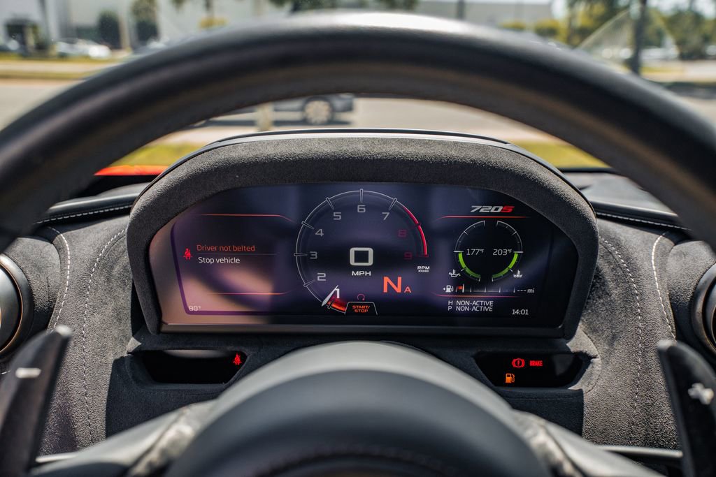 Used 2021 McLaren 720S Performance RWD image 25