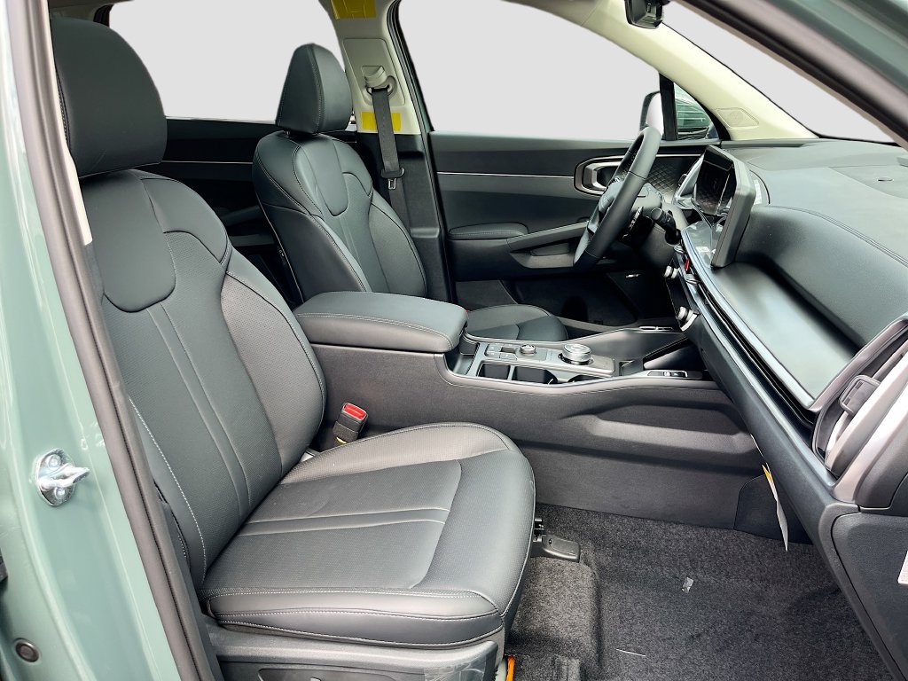 New 2026 Kia Sorento EX w/ EX Premium Package FWD image 35