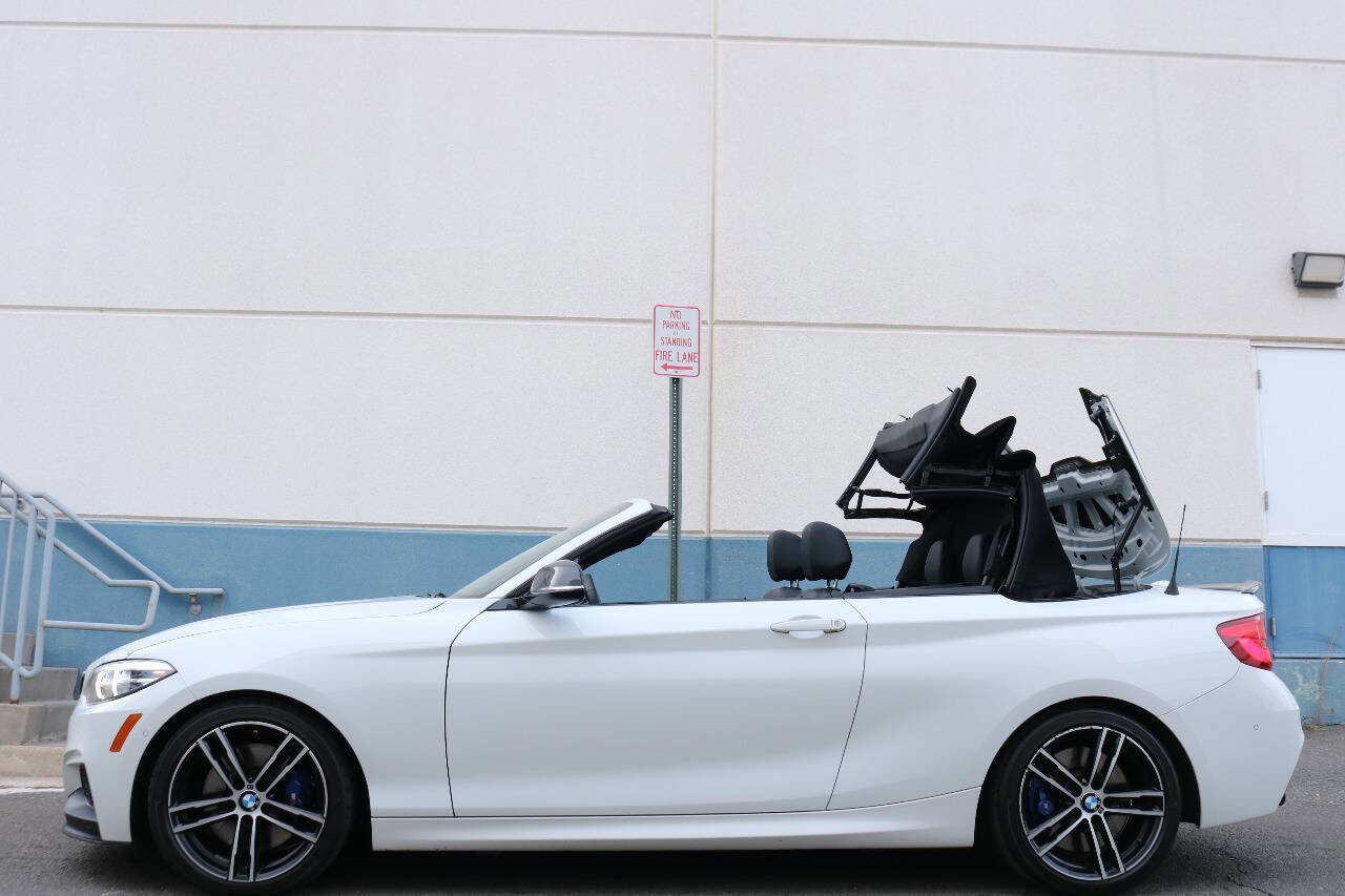 Used 2018 BMW M240i Convertible image 11
