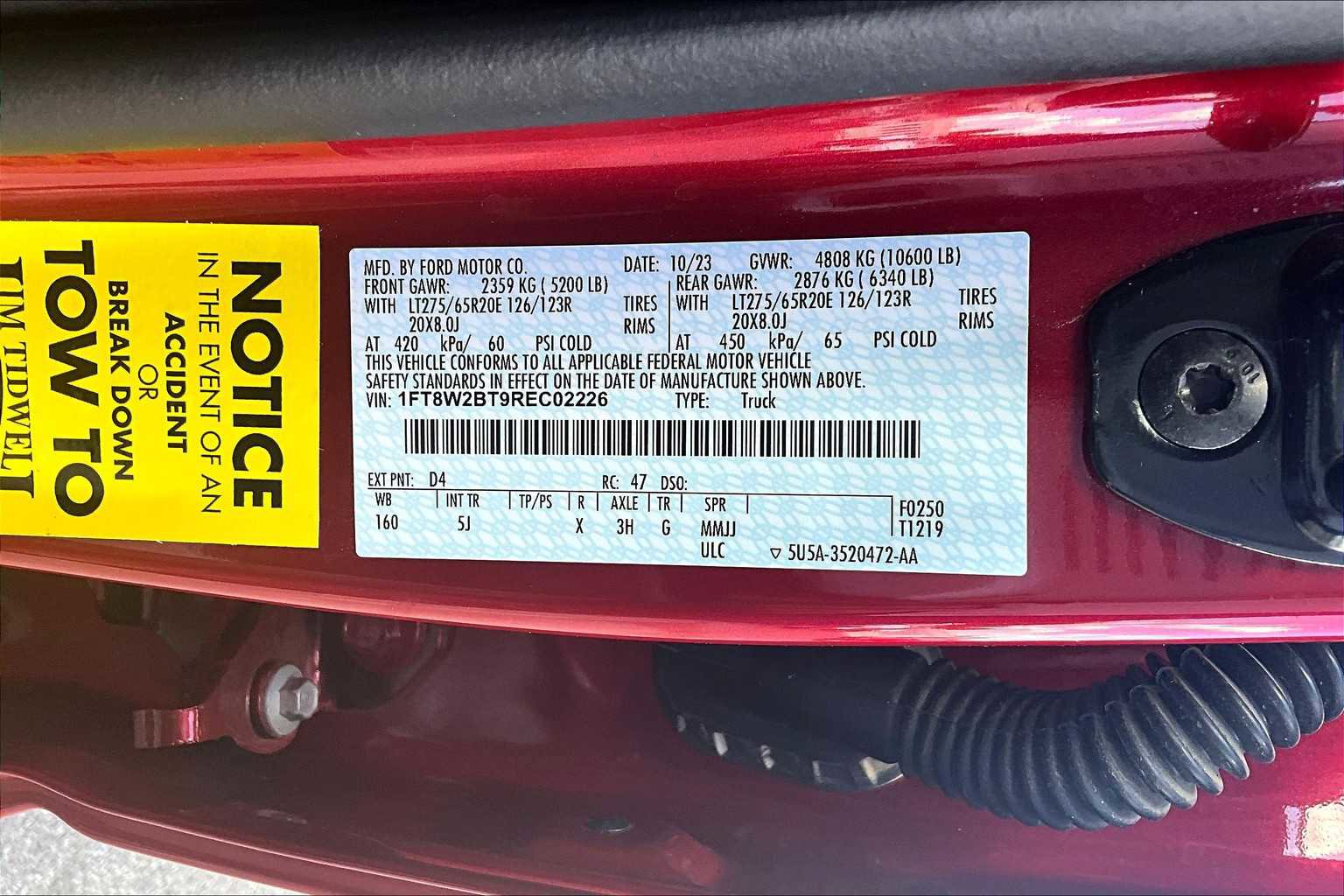 Used 2024 Ford F250 Lariat w/ Chrome Package image 30