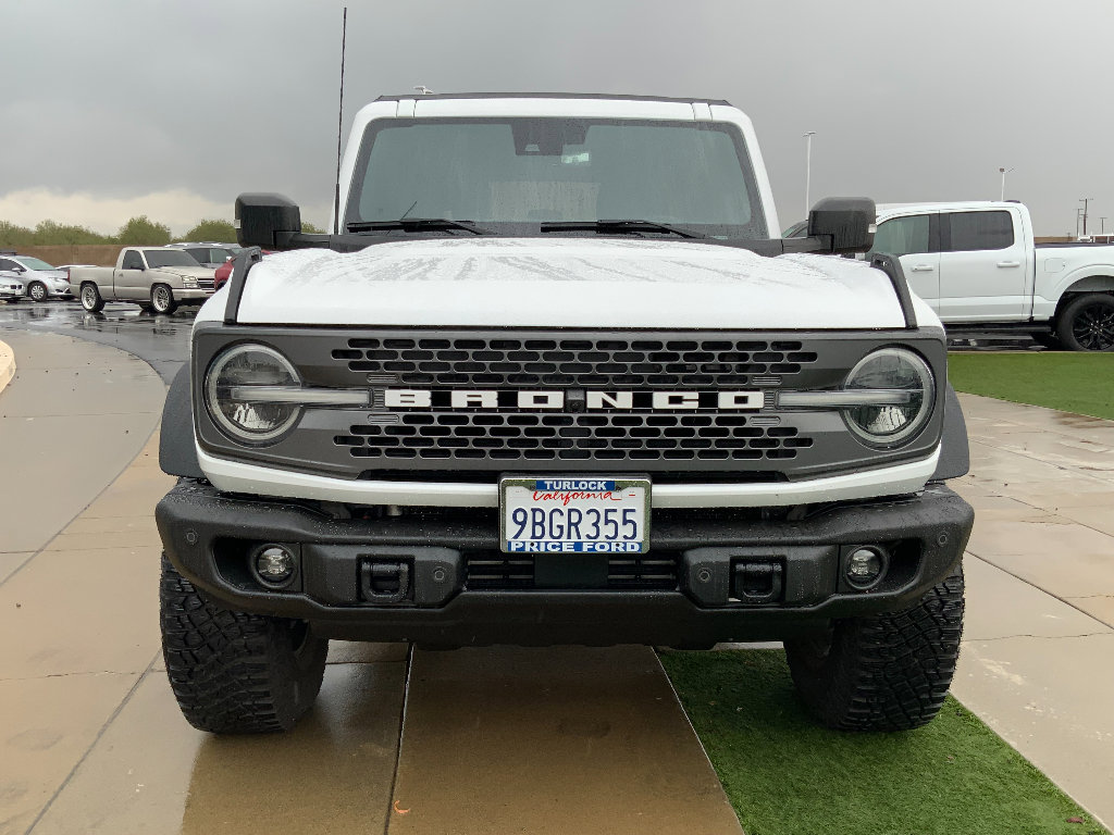 Used 2022 Ford Bronco Badlands image 7